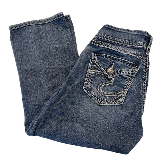 Silver Jeans Suki Surplus Capri - Picture 2 of 9